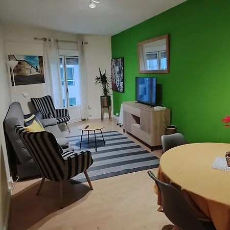 Apartamento Recien Reformado En El Centro De Vilagarcia De Arousa. Buitenkant foto